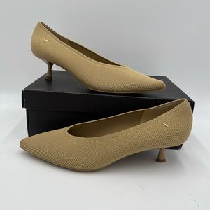 Vivaia Nude Peach Pointed Toe Kitten Heel Stella Size 40